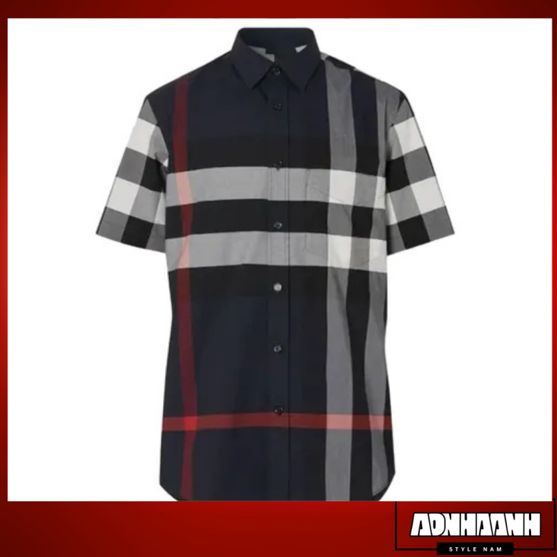 Áo thun Burberry nam tay ngắn họa tiết kẻ caro màu xanh navy, thiết kế hiện đại, chất liệu poplin co giãn cao cấp – size XS."